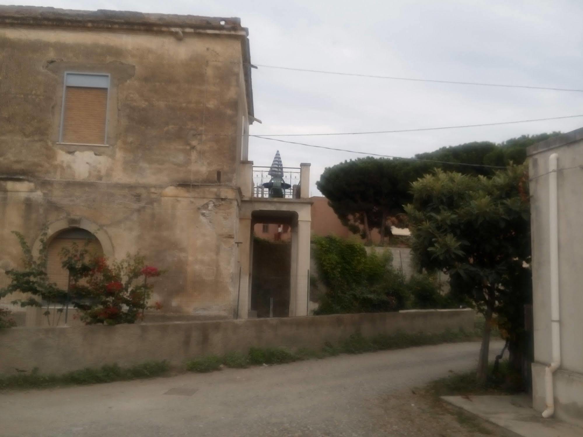Hotel Il Casale à Milazzo Extérieur photo